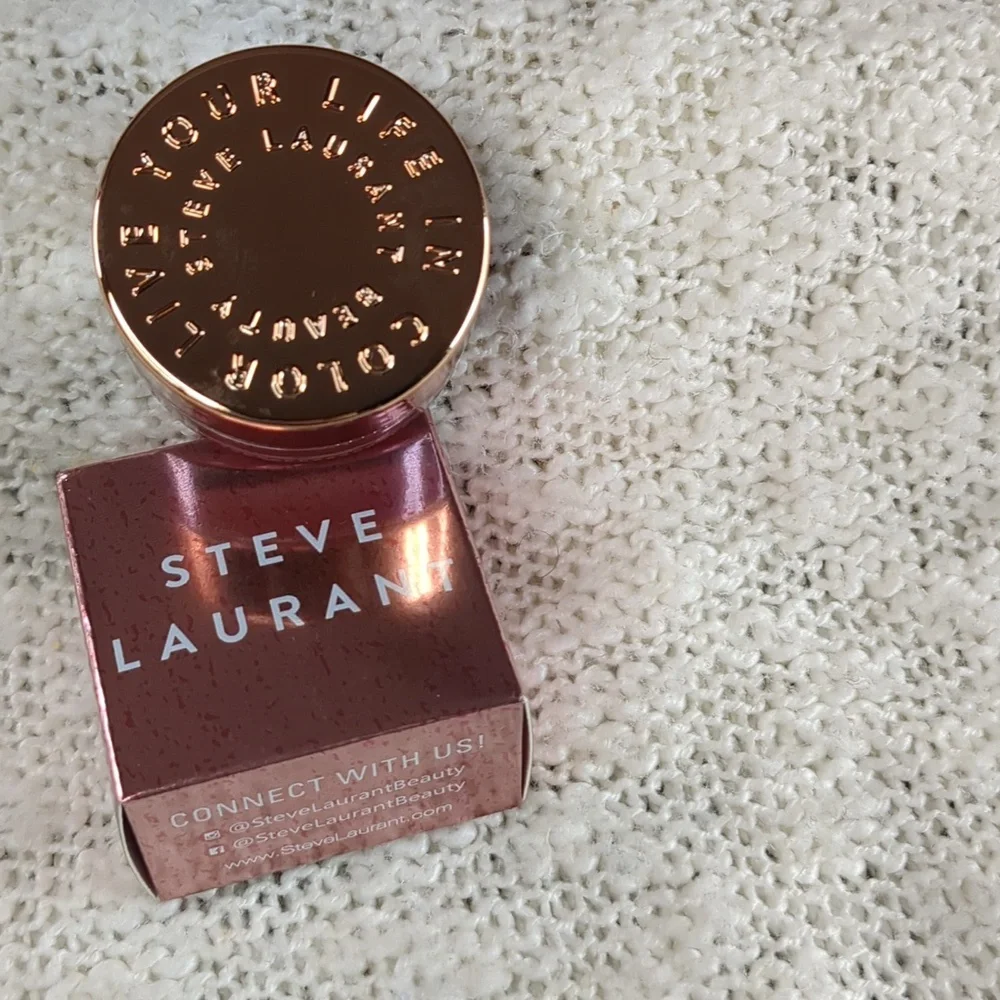 Steve Laurant Lip Gloss in Cherry, 3.5g/0.12fl oz